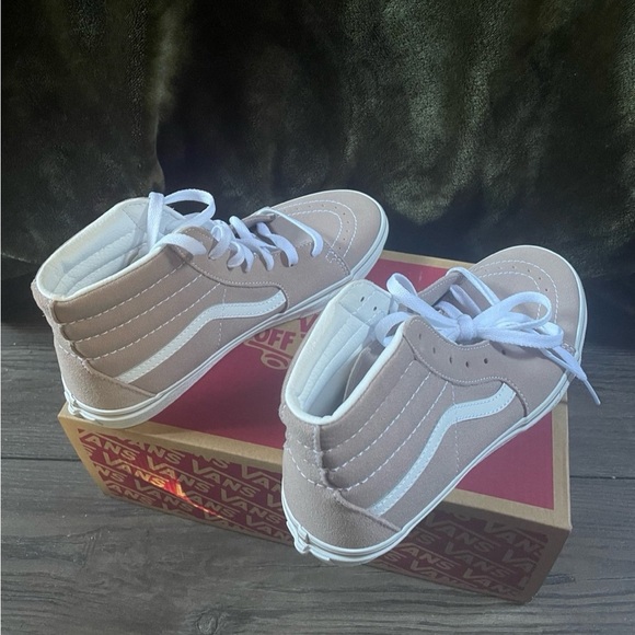 COPY - NEW Vans high tops shoes - Picture 4 of 6